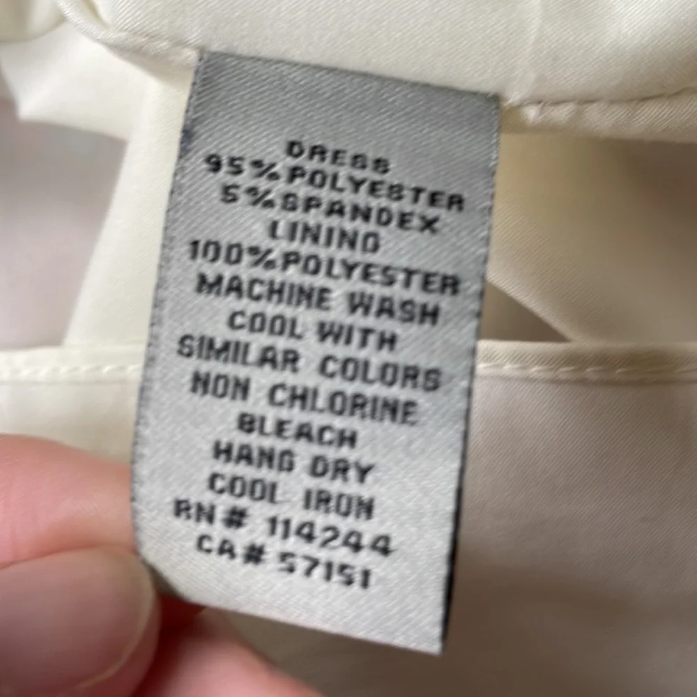 Eliza J geometric design business dress, bell sleeves, fully lined - Picture 7 of 7